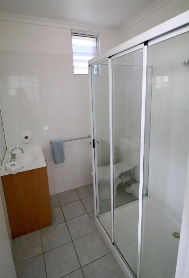 Bamboo Motor Inn Лейкс-Энтранс Экстерьер фото